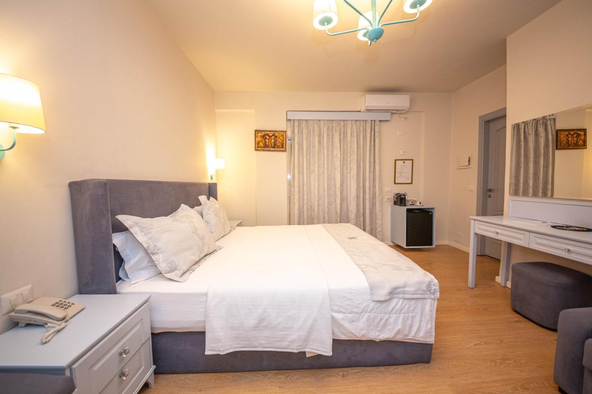 Illyrian Boutique Hotel Saranda Chambre photo