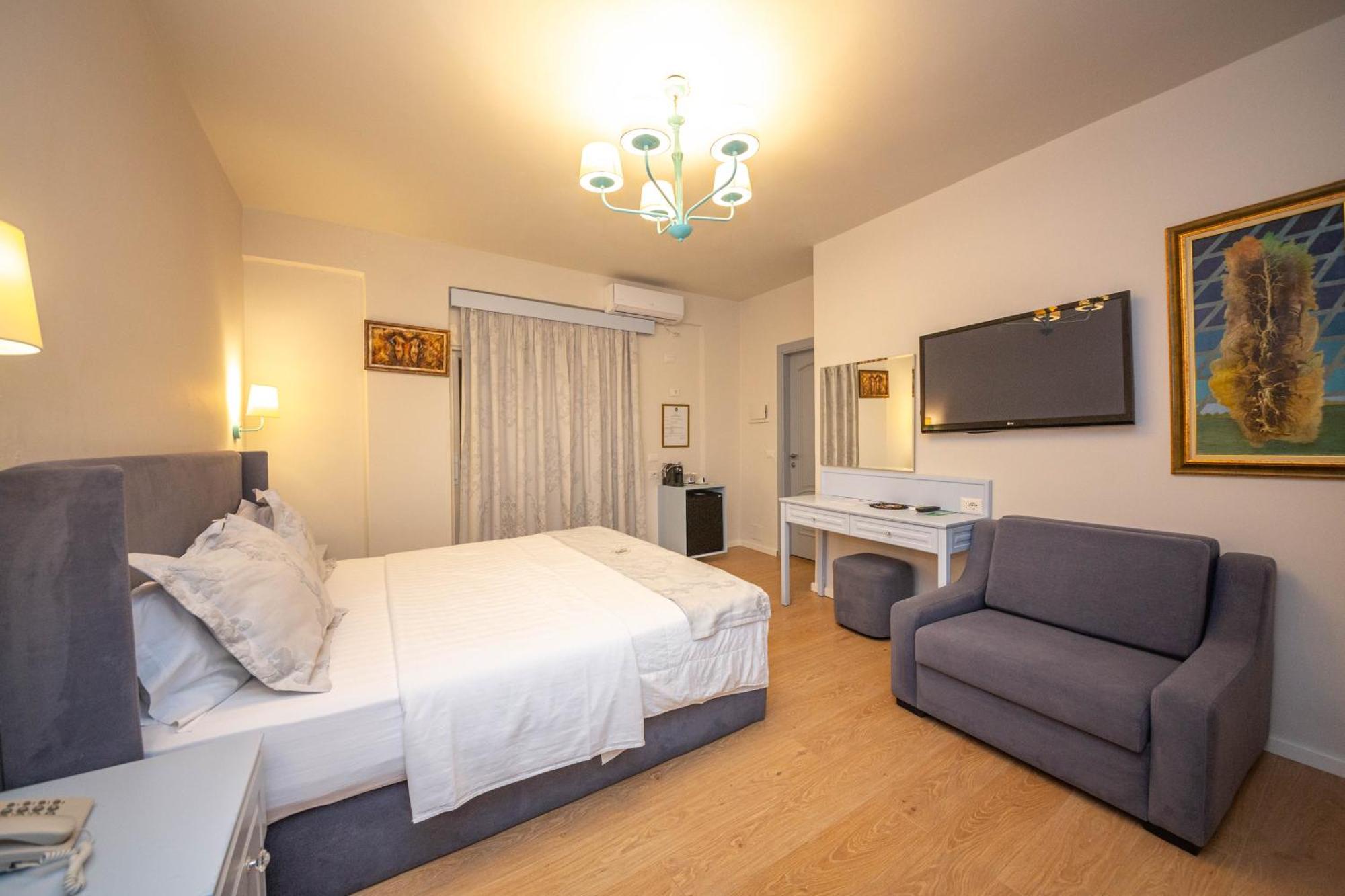 Illyrian Boutique Hotel Saranda Extérieur photo